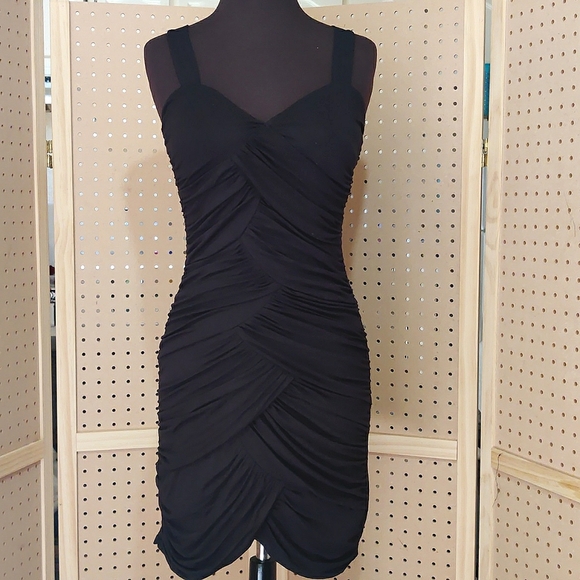 Dresses & Skirts - Sexy, cross back cocktail dress